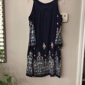 Chaya off shoulder navy dress w/embroidery. Size 4 Really cute dress